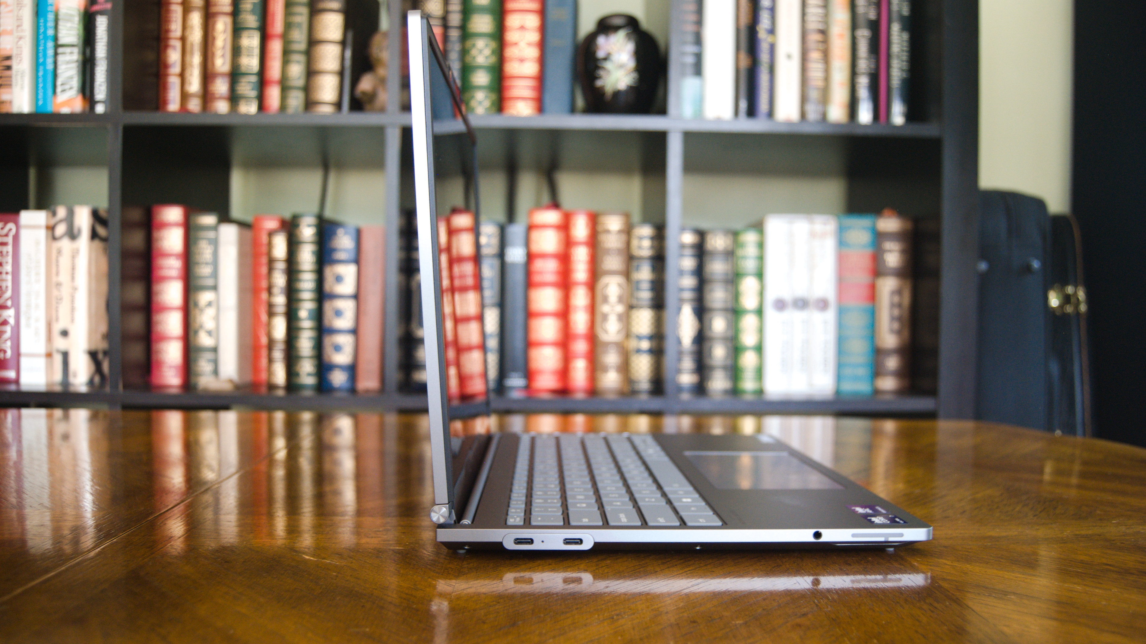 Lenovo ThinkBook Plus Rollable (Gen 6)