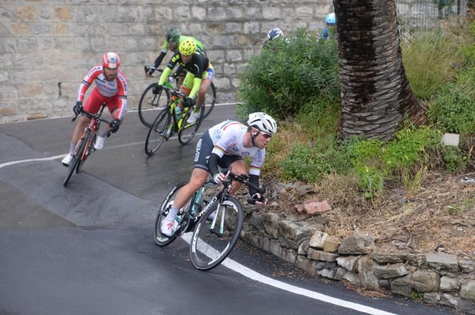 Mark Cavendish on the descent of the Poggio