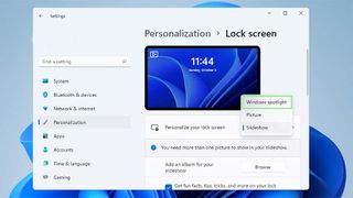 How to Change the Lock Screen Wallpaper on Windows 11