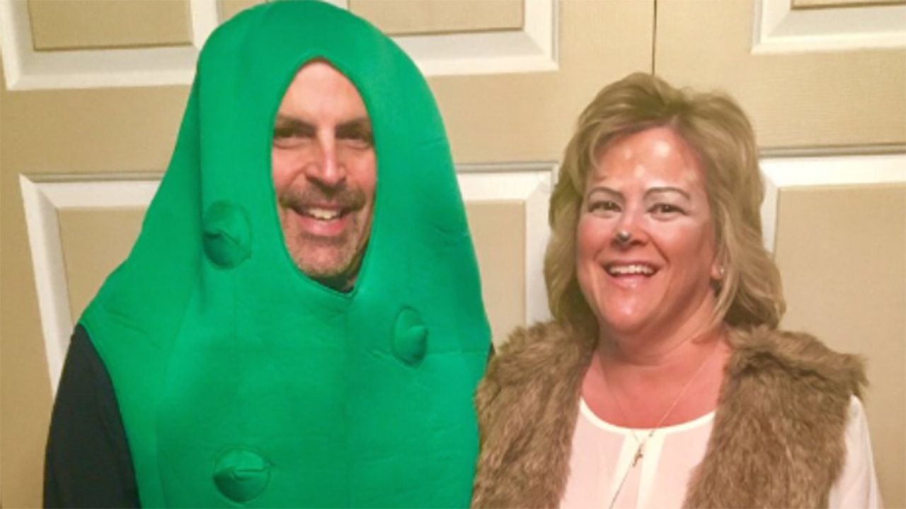 dill doe halloween parent costume