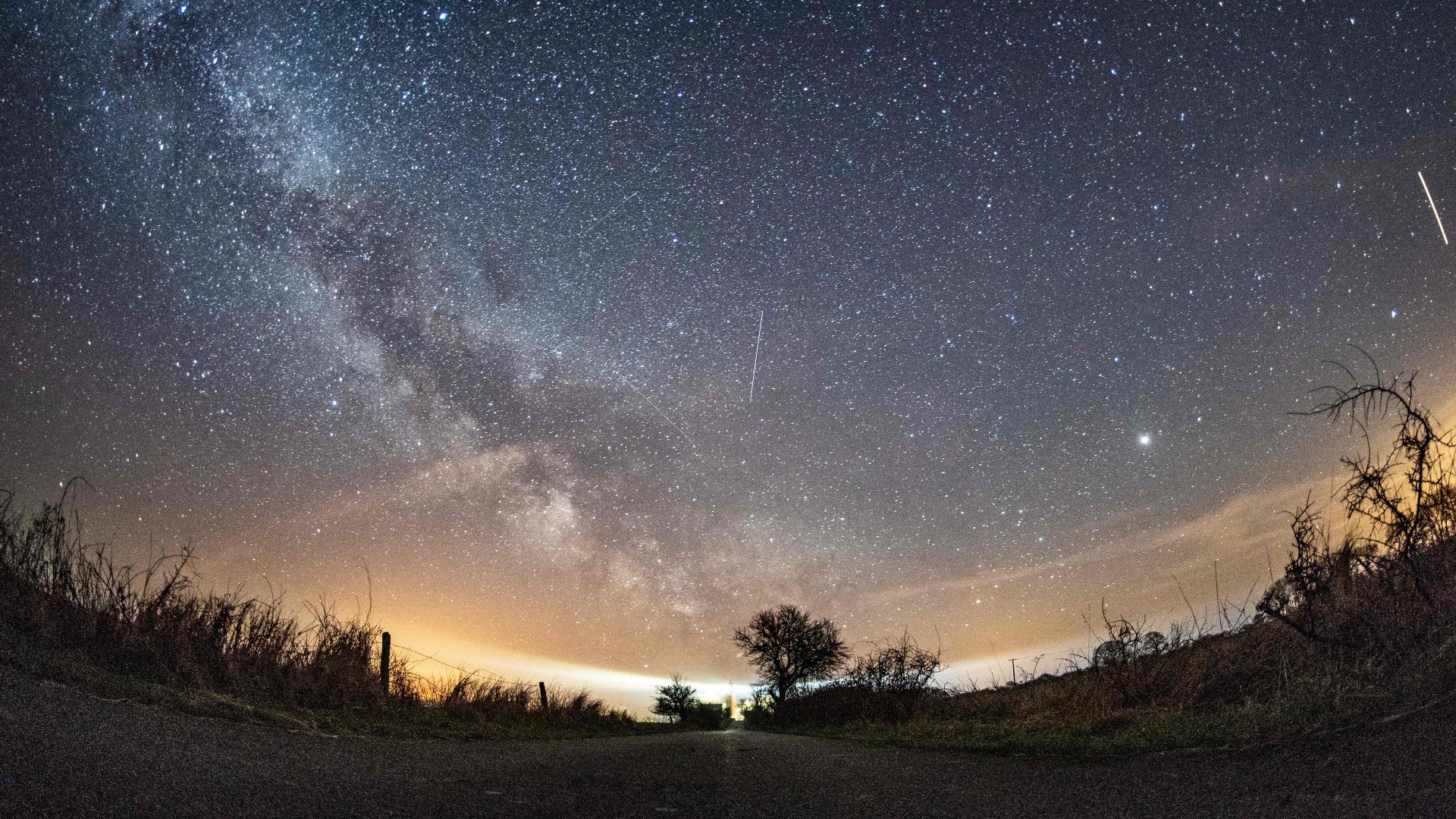 Catch a falling star as the Lyrid meteor shower peaks April 23