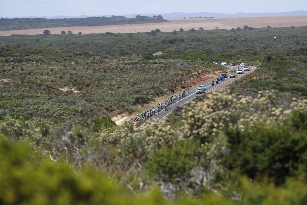 The race heads in land but the attacks kept coming