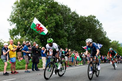 Nic Dlamini (Dimension Data) and Rory Townsend (Canyon-Eisberg) battle it out during the 2018 Tour of Britain in Wales