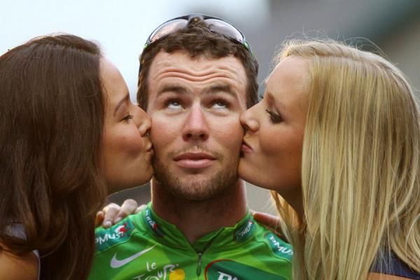 Cavendish gets some kisses.