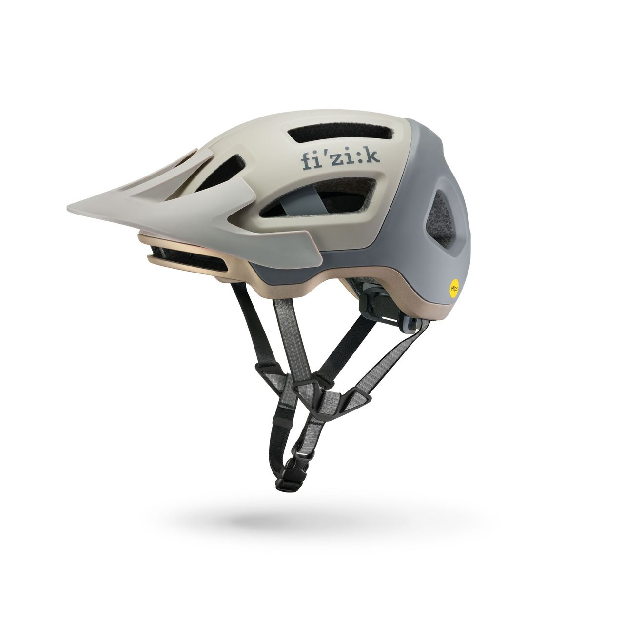 A Fizik Kassis Aero road helmet