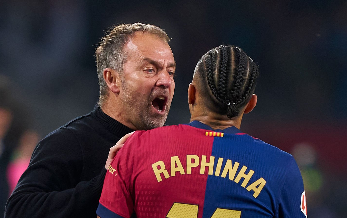 Barcelona manager Hansi Flick with Raphinha
