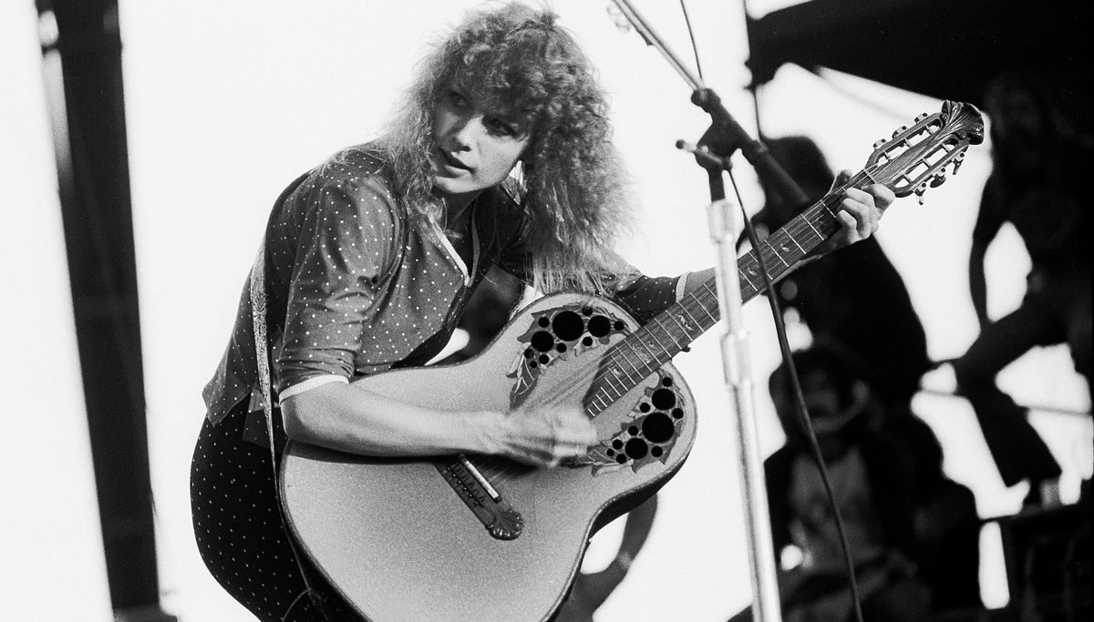 Nancy Wilson performs with Heart at the Rockford Speedway in Rockford, Illinois on July 27, 1980