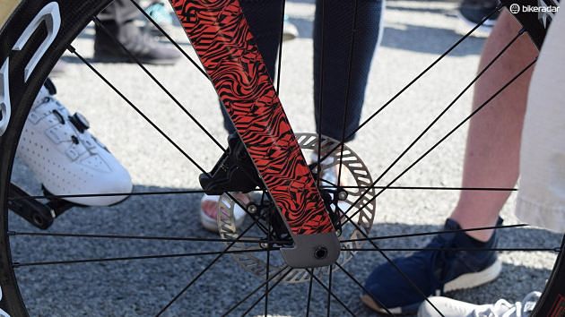 Greipel ran 160mm a rotor on the front and 140mm rotor on the rear