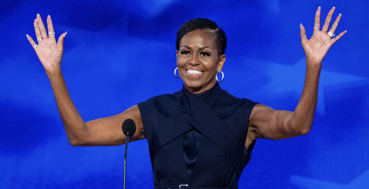 michelle obama waves at the 2024 democratic national convention