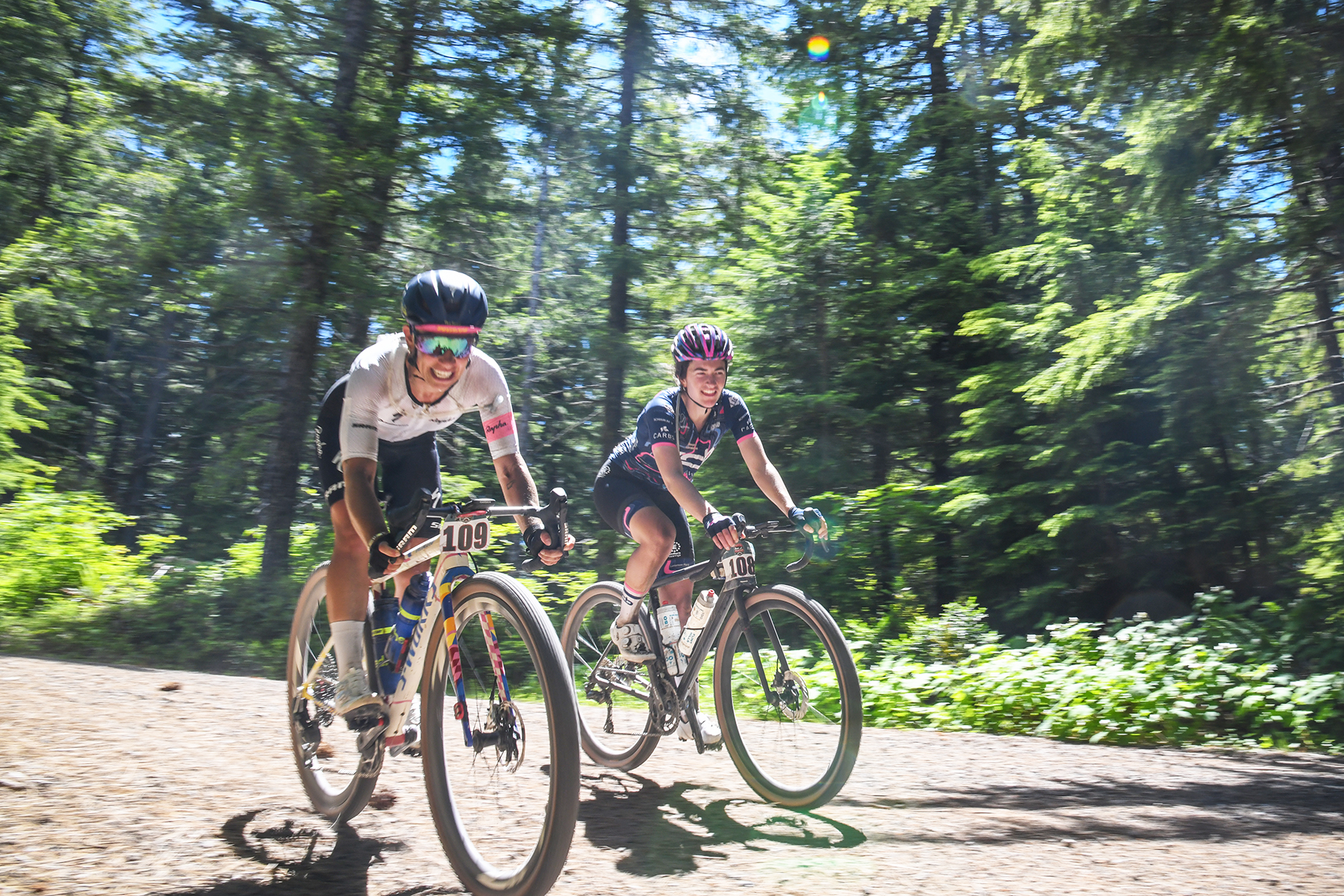 Sarah Sturm (left) and Cécile Lejeune, both former winners of the Oregon Trail Gravel, compete on stage 4 in the chase