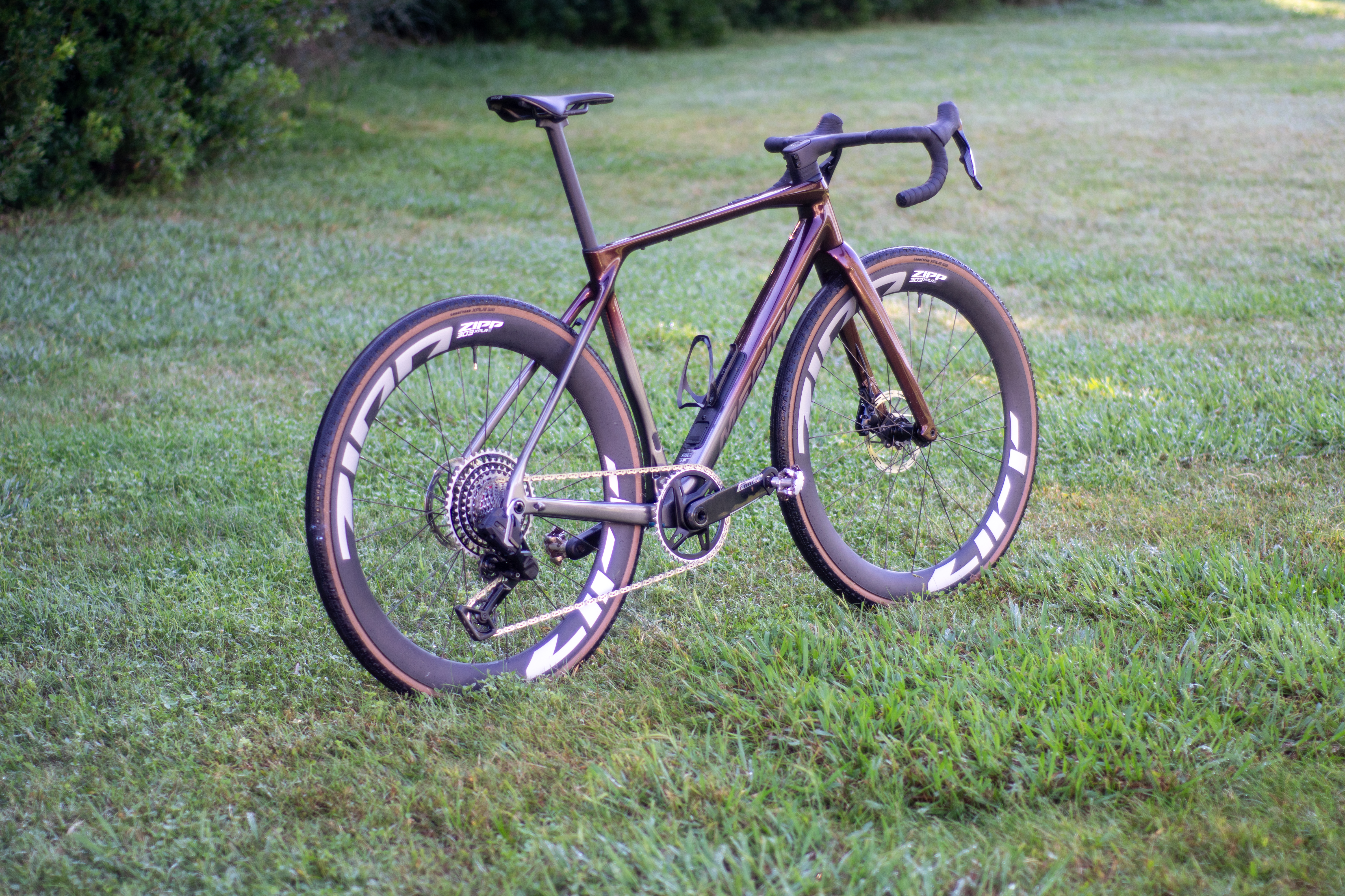 A Merida Mission gravel race bike