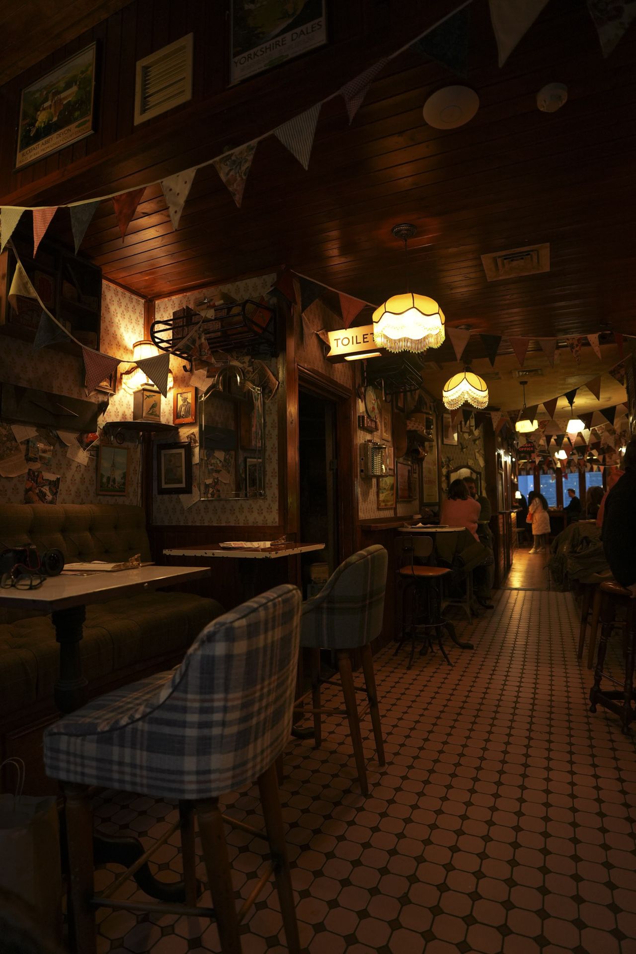 Sigma 12mm f/1.4 DC | C image quality test shot showing architecture and interior performance