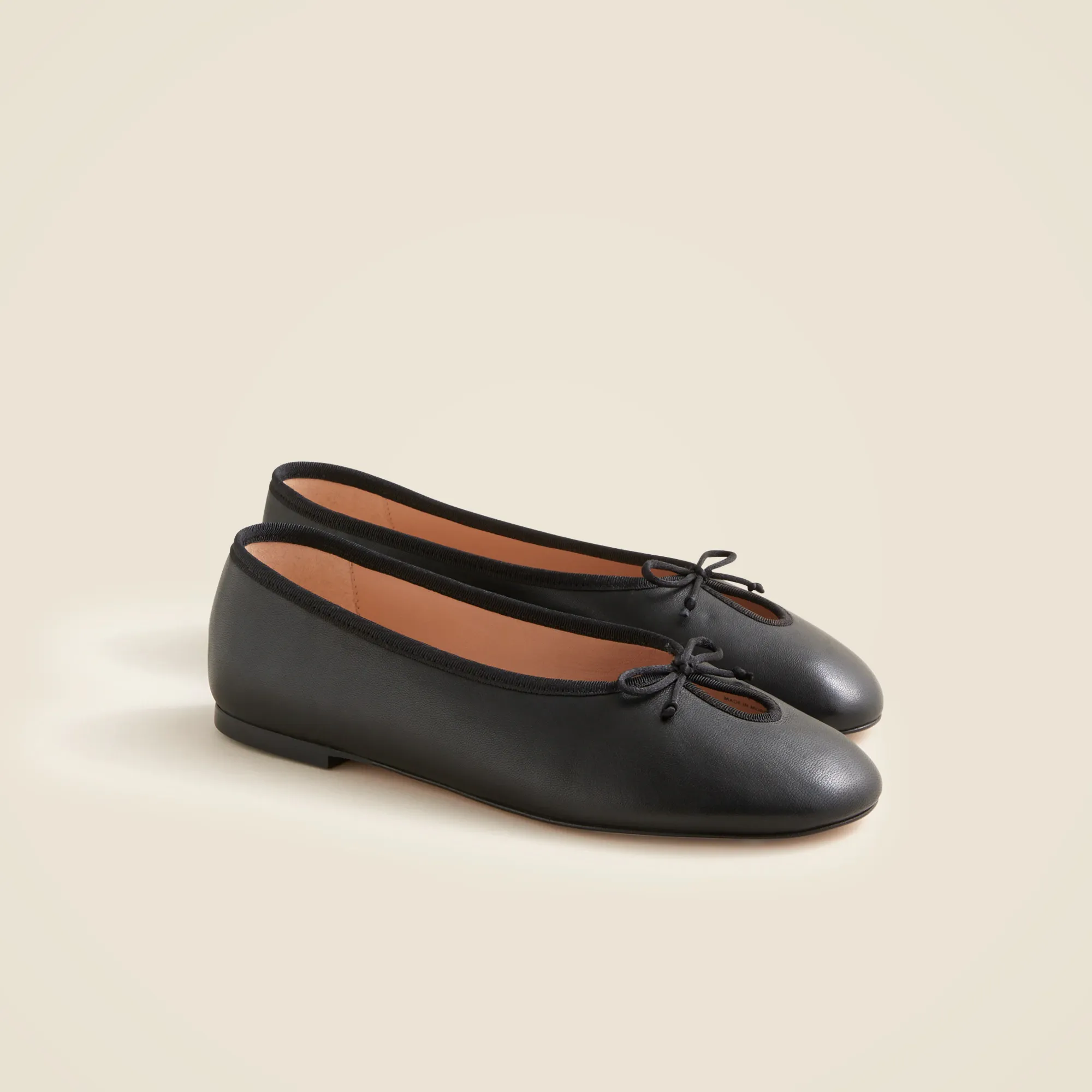 Andi Keyhole Ballet Flats in Leather