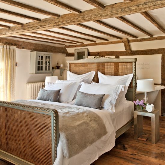 7 beautiful timber-framed bedrooms | Ideal Home