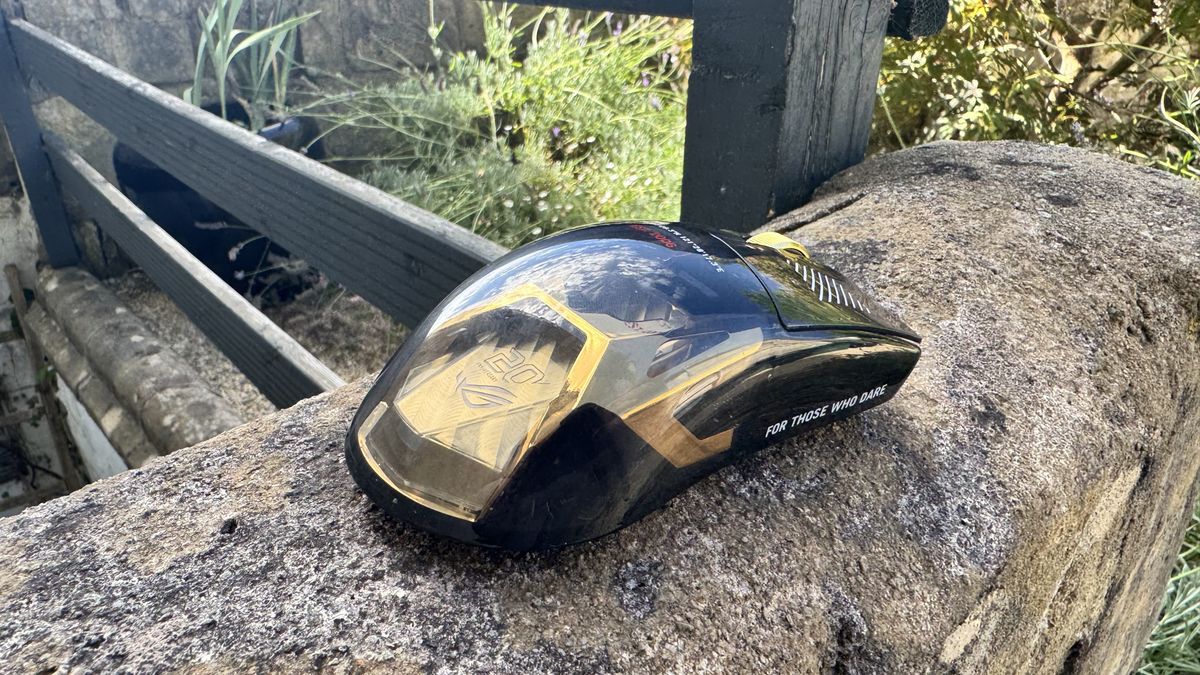 Asus ROG Harpe II Extreme Edition 20 on top of rock
