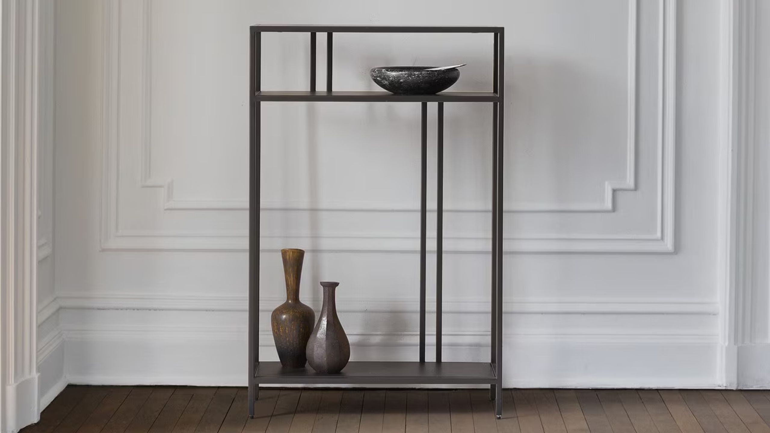 Need Entryway Furniture for Small Spaces? You Just Need This