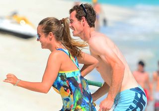 Kim Sears and Andy Murray on the beach in Bahamas