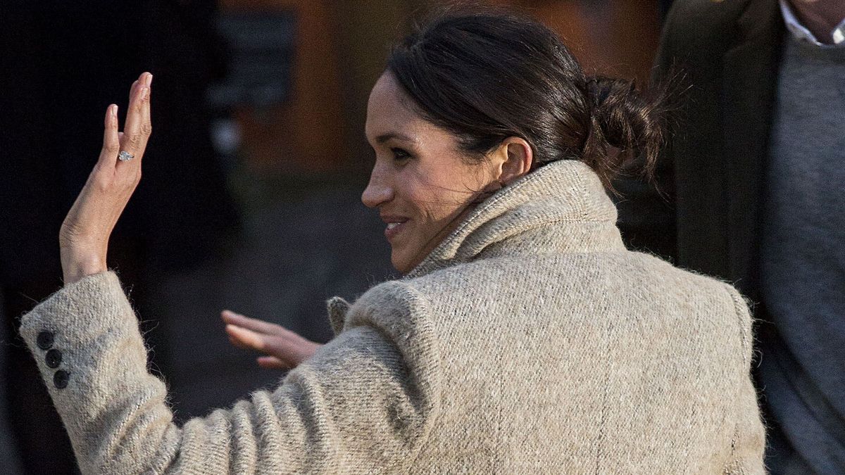 On dirait que le chignon en désordre de Meghan Markle a provoqué l'hystérie sur Internet