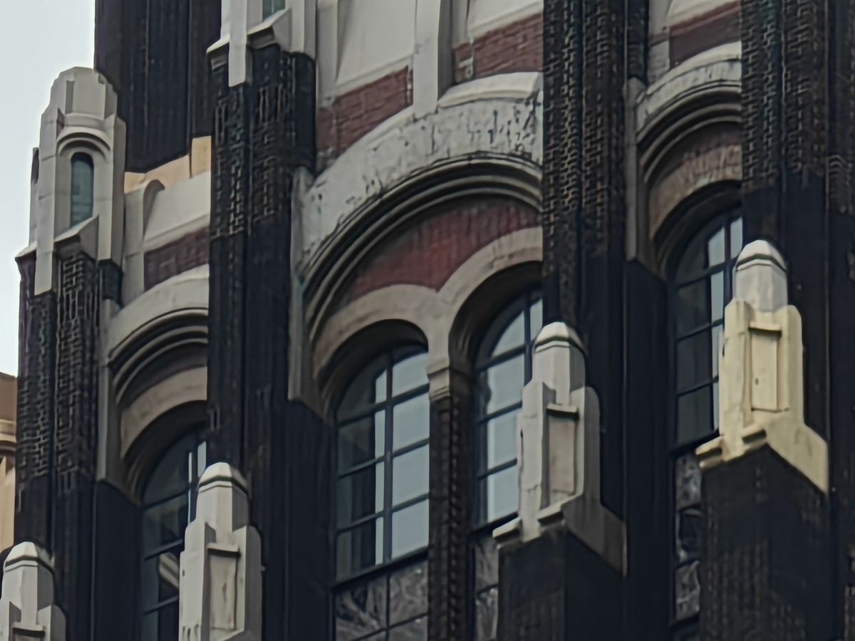 OnePlus Open zoom sample.