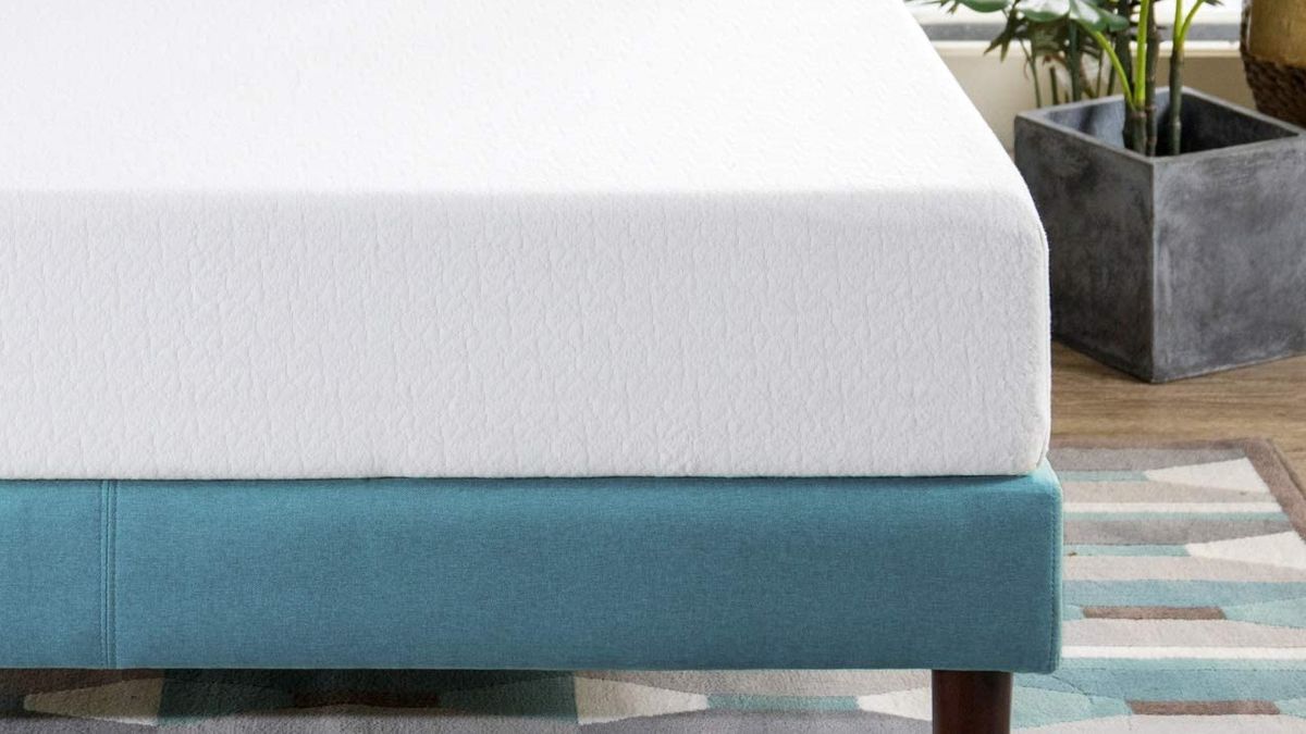 Zinus Green Tea Memory Foam Mattress Review 2023 | Tom's Guide