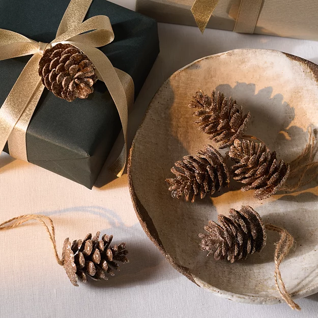 Frosted Pinecone Decorations &amp;ndash; Set of 6 | Christmas Tree Decoration...