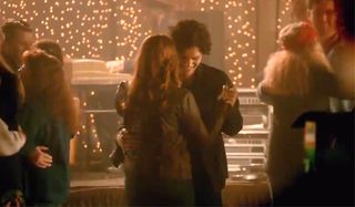 Hope and Landon dance on The Originals