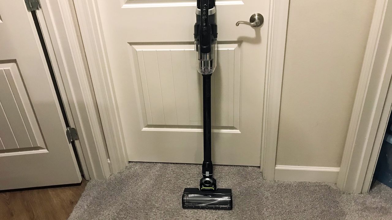Bissell IconPet Turbo Cordless Stick Vacuum being tested in writer's home
