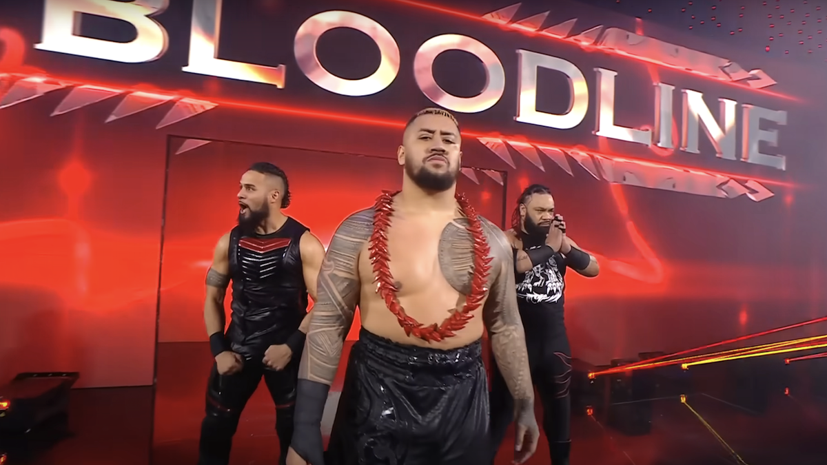 solo sikoa, tama tonga and jacob fatu enter on smackdown