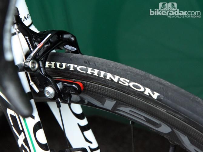 Sorry road tubeless fans, another passes by without any teams using the technology on race bikes at the cobbled classics