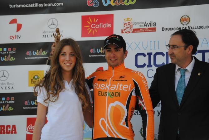 The stage winner Juanjo Lobato