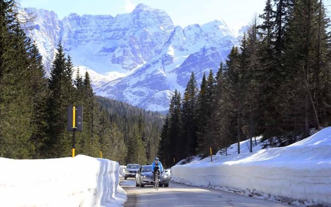 The loneliness of the grand tour contender: Bradley Wiggins trains at Tre Cime di Lavaredo.