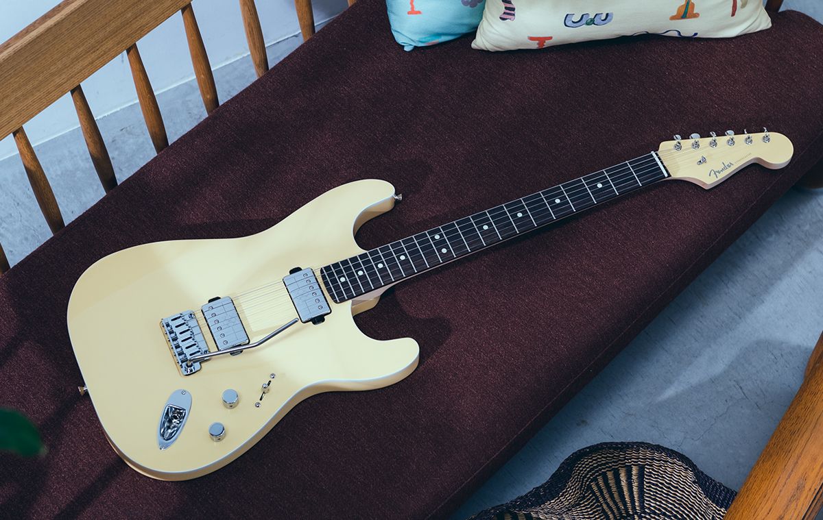 Fender Japan Scandal signature guitar