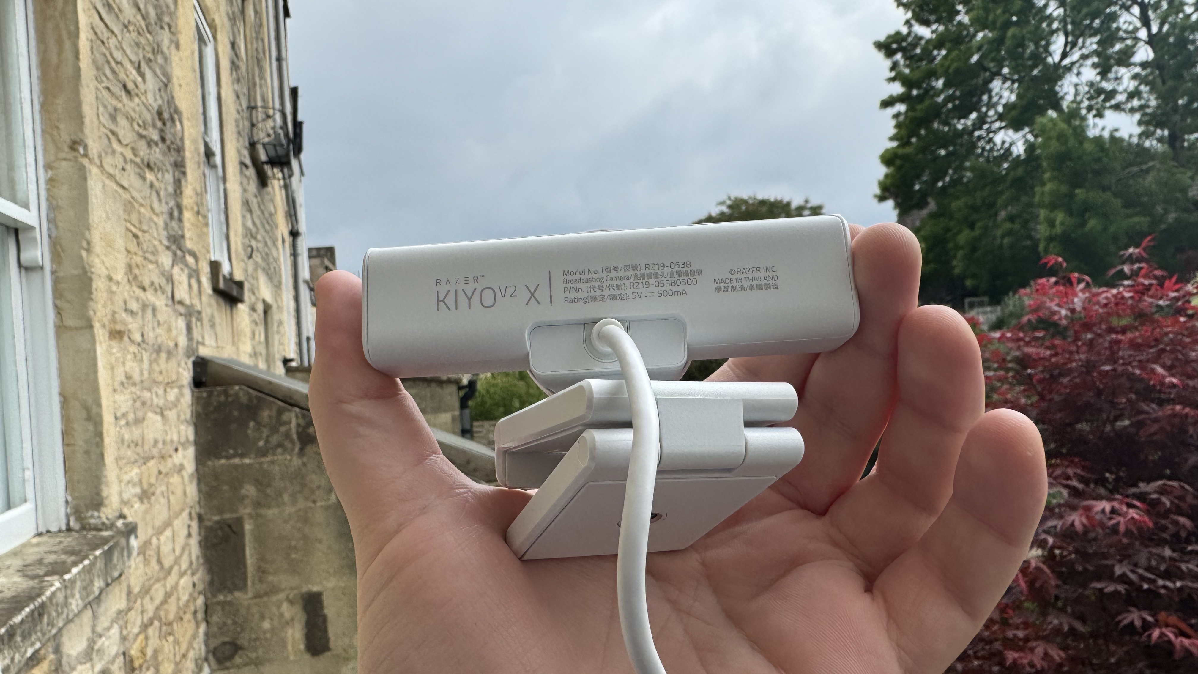 The Razer Kiyo V2 X webcam from the centre of the back