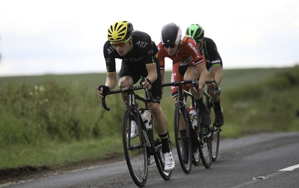 Thomas Moses (JLT Condor) working hard
