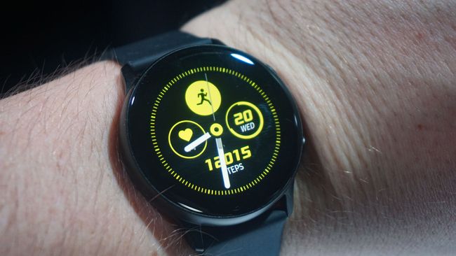 samsung watch active vs samsung galaxy watch