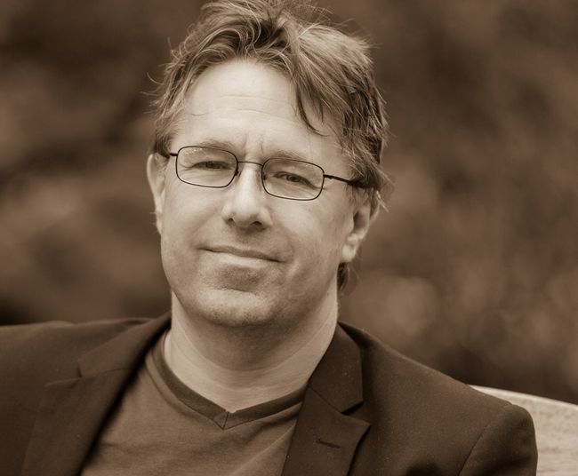 Relics of the Ancient Past: Q&A with Author Alastair Reynolds on ...