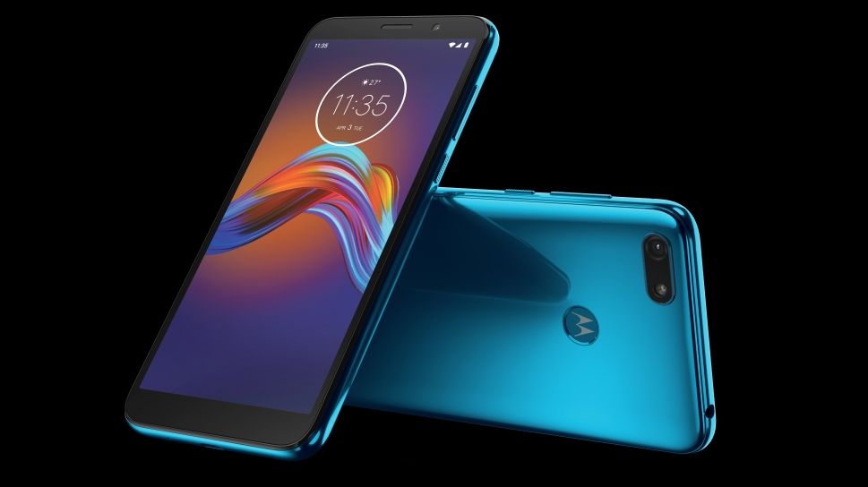 The Moto E6 Play