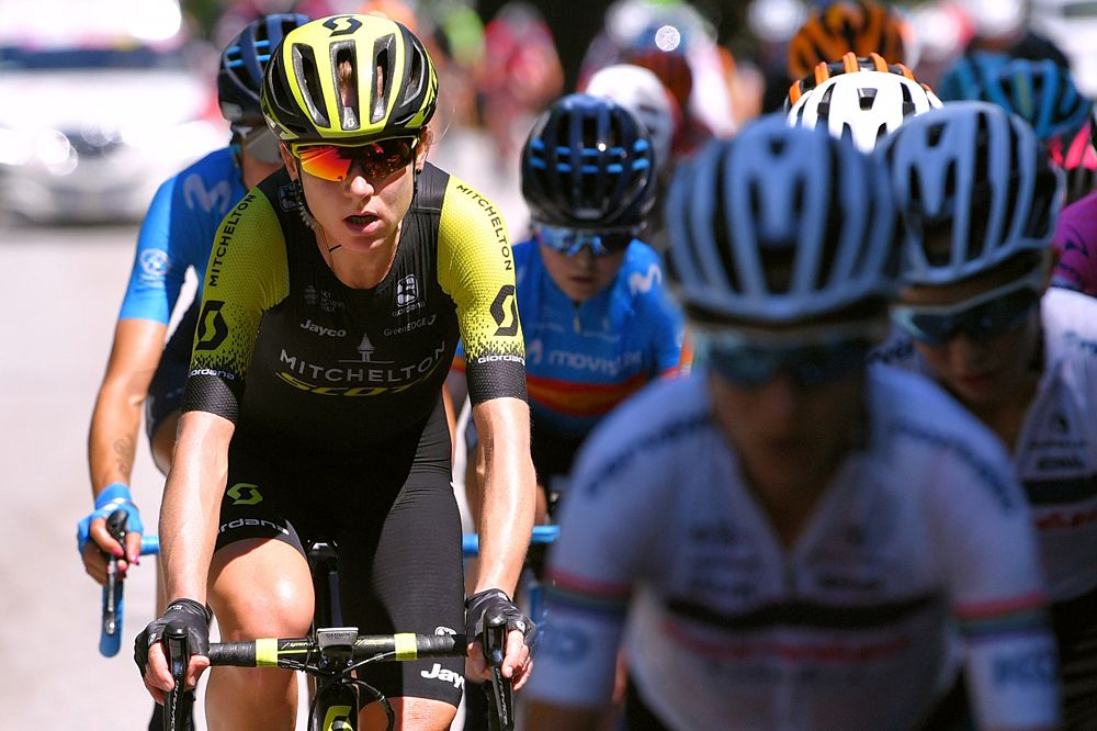 Annemiek Van Vleuten (Mitchelton-Scott) sits in the bunch