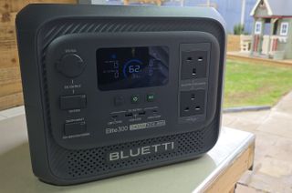 Testing out the Bluetti Elite 300 portable power station in the garden