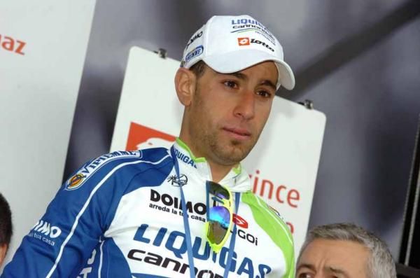 A disconsolate Vincenzo Nibali (Liquigas-Cannondale) on the podium.