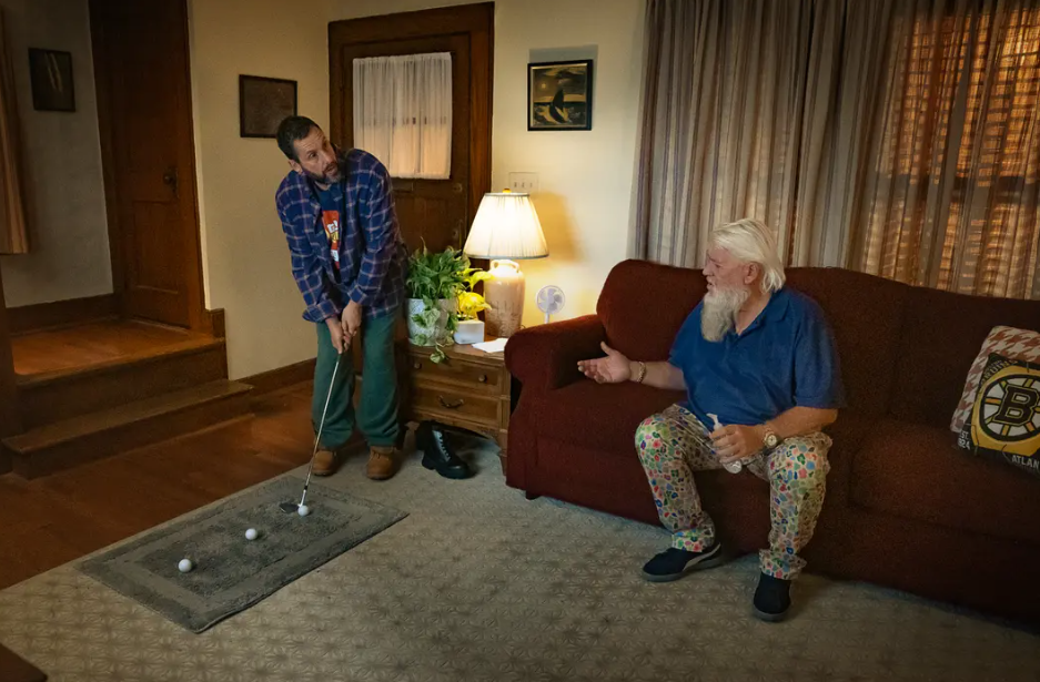 (L-R): Adam Sandler as Happy Gilmore and John Daly as himself in Happy Gilmore 2.