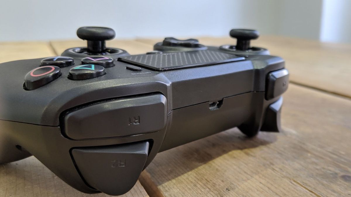 Nacon Asymmetric Wireless Controller review | TechRadar
