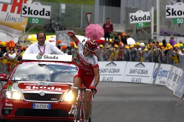 Damien Monier (Cofidis, le Credit en Ligne) picked quite a day to win his first professional race, the 17th stage of the Giro.