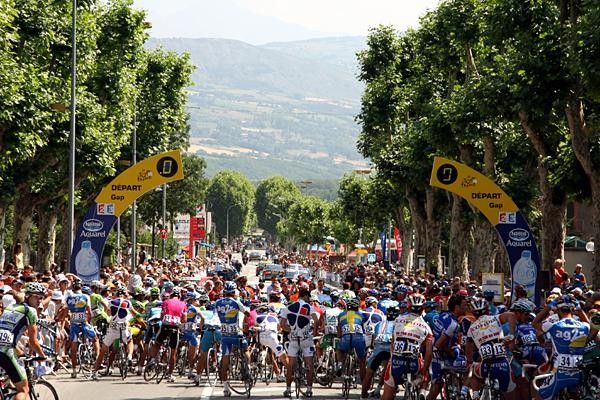 Five minutes before the start.