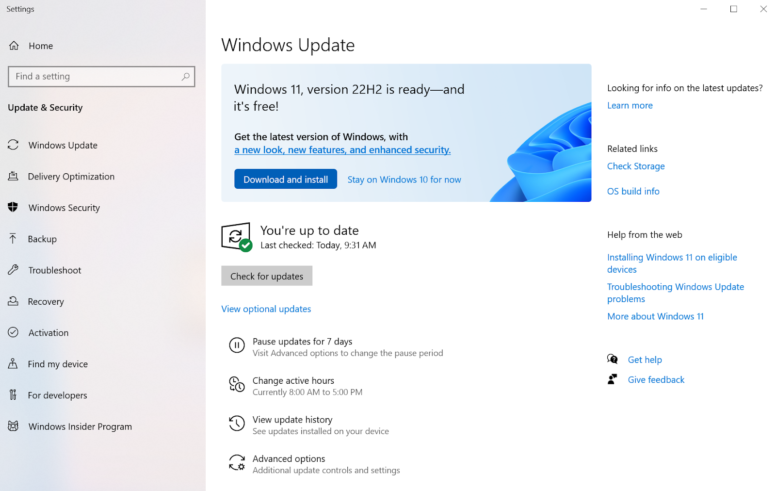 Pantalla de actualizaciones de Windows 10 que muestra la molestia de actualización de Windows 11