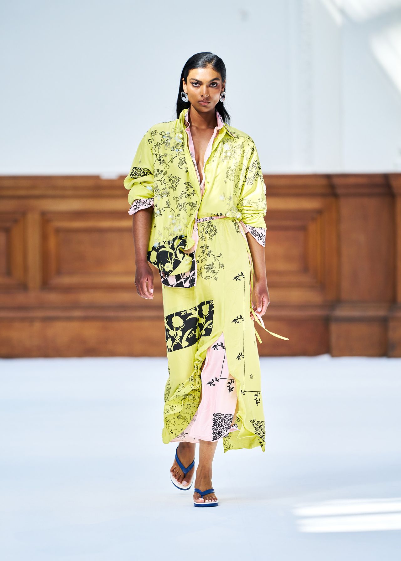 Lovebirds SS 2027 runway show