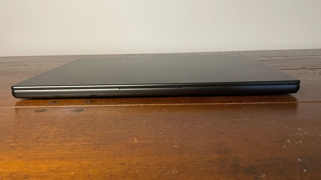 An MSI Stealth 16 AI+ gaming laptop with RTX 5080 mobile (125 W).