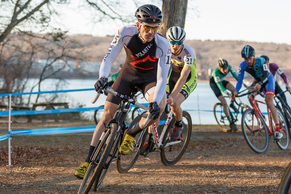 McNicholas leading the chase early in the race