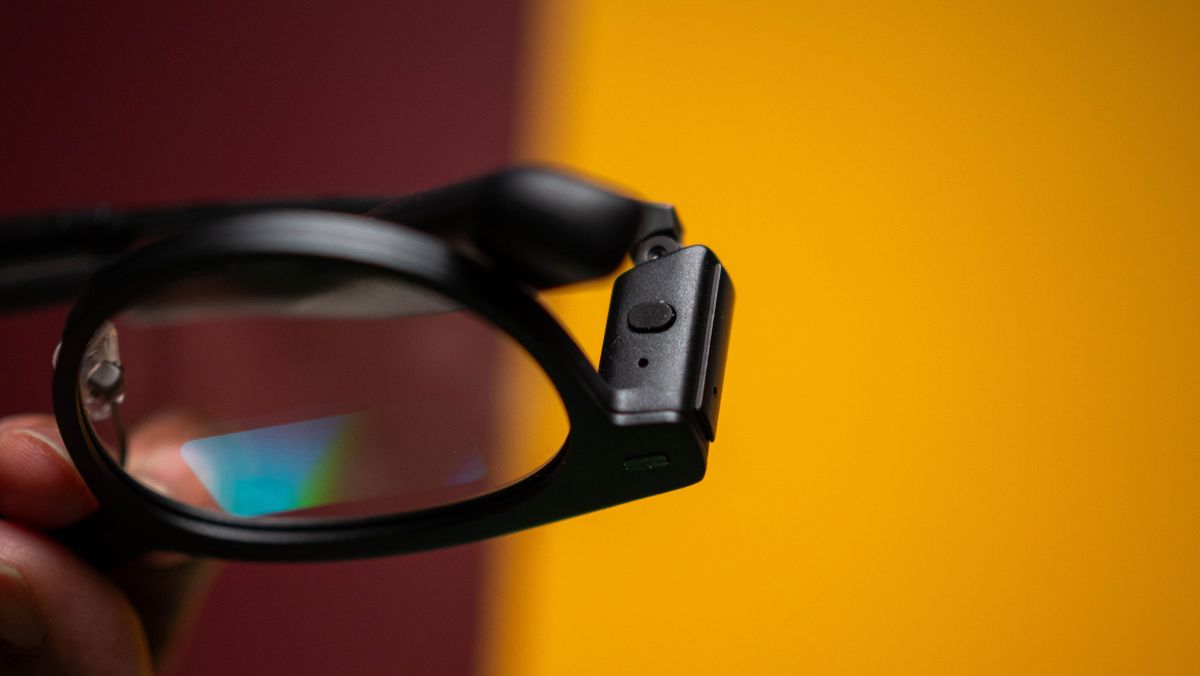 MemoMind One camera-free smart glasses
