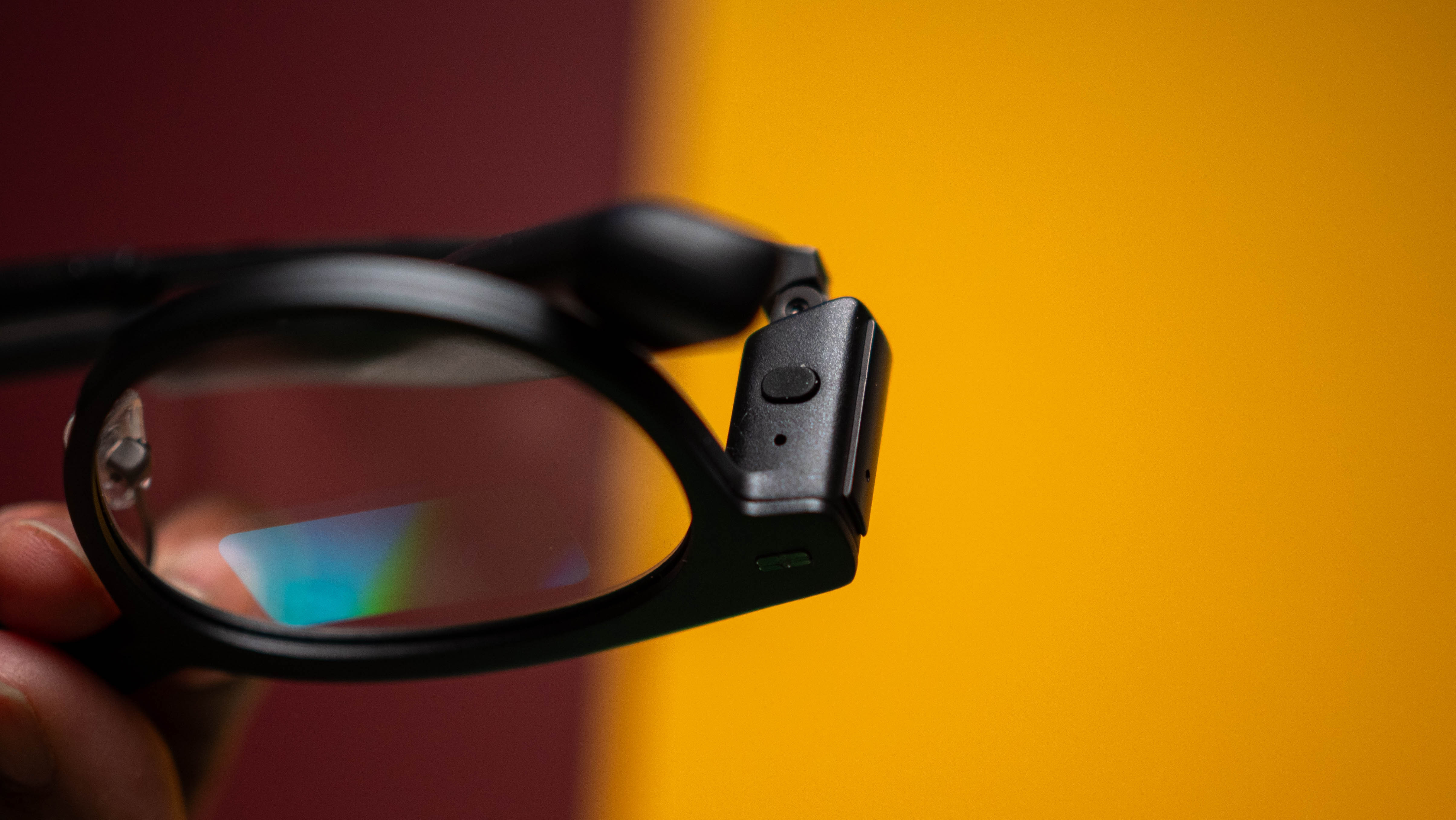 MemoMind One camera-free smart glasses
